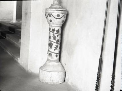 ARH NL Kageler 2359, Alter Opferstock in der Holtenser Kirche, Holtensen (Wennigsen), 1940