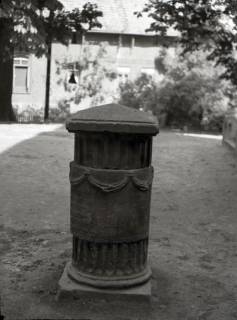 ARH NL Kageler 2361, Grabstein von 1805, Holtensen (Wennigsen), 1940