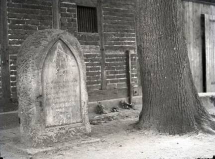 ARH NL Kageler 2677, Grabstein, Ditterke, 1940