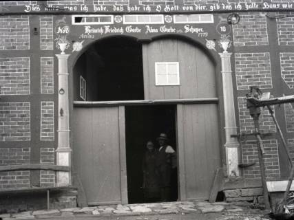 ARH NL Kageler 2762, Säulengeschmücktes Bauernhaustor, Wichtringhausen, 1940