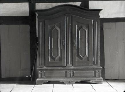 ARH NL Kageler 3137, Schrank in einem Bauernhaus, Leveste, 1940