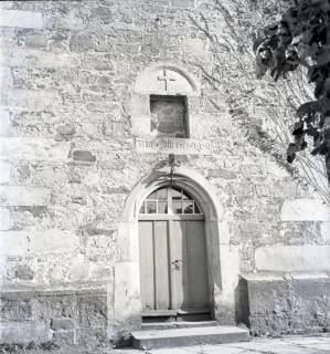 ARH NL Kageler 3157, Gotische Kirchtür der Heilig-Kreuz-Kirche, Kirchdorf, 1940