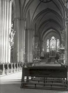ARH NL Kageler 3251, Innenraum des Doms, Paderborn, ohne Datum