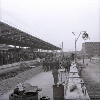 ARH NL Koberg 11900, Richtfest am Hauptbahnhof, Hannover, 1963