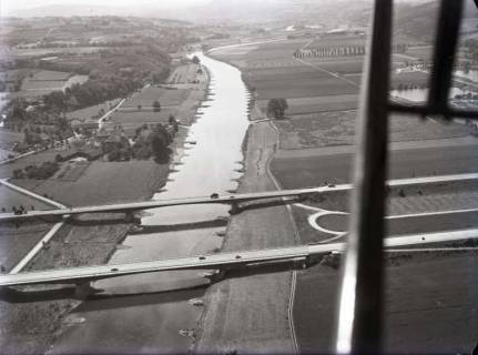 ARH NL Koberg 161, Autobahnbrücke über die Weser bei Vlotho, 1960