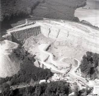 ARH NL Koberg 1835, Steinbruch über Rehren am Wesergebirge, 1971