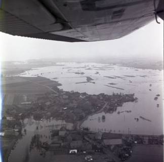 ARH NL Koberg 2179, Leinehochwasser, Neustadt a. Rbge., 1970