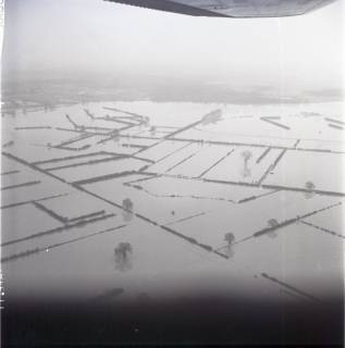 ARH NL Koberg 2208, Leinehochwasser, Niedernstöcken, 1970