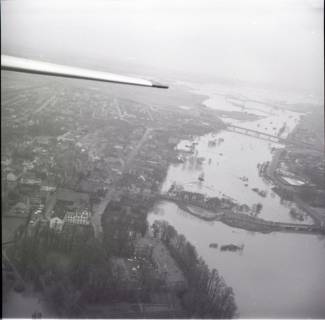 ARH NL Koberg 2228, Leinehochwasser, Neustadt a. Rbge., 1970