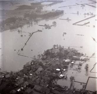 ARH NL Koberg 2268, Leinehochwasser, Mandelsloh, 1970