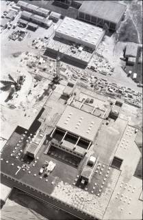 ARH NL Koberg 2428, Schulzentrum und Sporthalle, Mellendorf , 1974