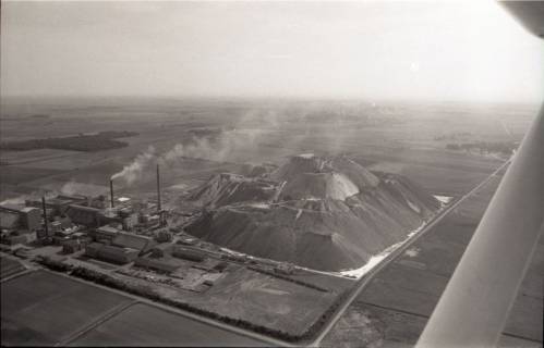 ARH NL Koberg 2573, Kaliwerk und Abraumhalde, Lehrte, 1971