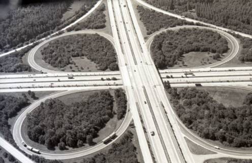 ARH NL Koberg 2752, Autobahnkreuz Hannover-Ost, Lehrte, 1976