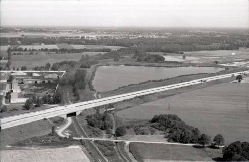 ARH NL Koberg 2773, Autobahnabfahrt Kiebitzkrug, Langenhagen, 1976