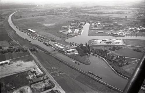 ARH NL Koberg 2914, Industriehäfen und Schleuse, Minden, 1960