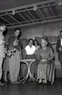 ARH NL Koberg 3069, 78. Geburtstag der Schauspielerin Tilla Durrieux, 1950