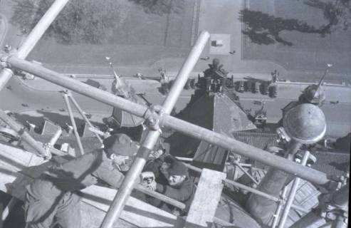 ARH NL Koberg 377, Reparatur des Rathausturmes, zwischen 1948/1949