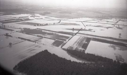 ARH NL Koberg 4411, Leinehochwasser, Mandelsloh, 1960