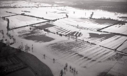 ARH NL Koberg 4435, Leinehochwasser, Garbsen, 1960