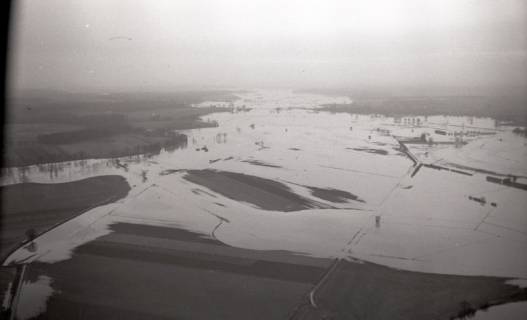 ARH NL Koberg 4441, Hochwasser der Leine, zwischen Schloss Ricklingen und Bordenau, 1960