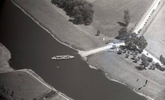 ARH NL Koberg 5069, Weser zwischen Polle und Bodenwerder, 1959