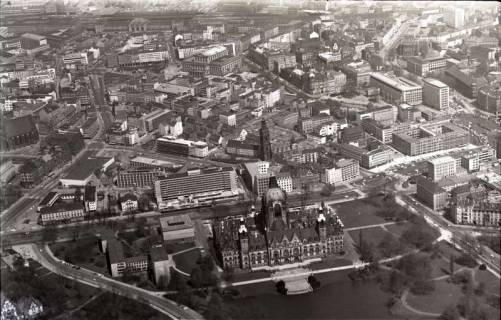 ARH NL Koberg 511, Rathaus, Aegidienkirche und Hotel Intercontinental, Hannover, 1965