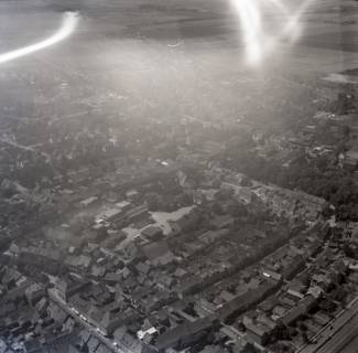 ARH NL Koberg 5278, Blick von Nordosten auf das Stadtzentrum Northeims vor dem Bau des City-Centers, 1959