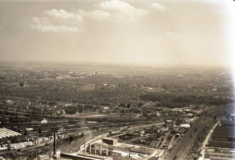 ARH NL Koberg 6224, Heizkraftwerk und Bahngleise, Herrenhausen, 1958