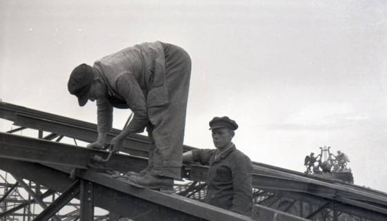 ARH NL Koberg 6505, Wiederaufbau der Oper, Hannover, 1949