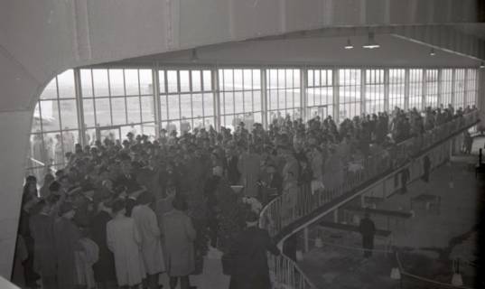 ARH NL Koberg 6783, Bau und Einweihung des Flughafen Langenhagen, Hannover, 1952