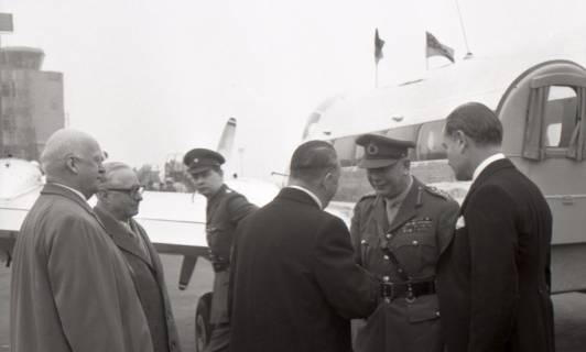 ARH NL Koberg 7069, Ankunft auf dem Flughafen Langenhagen, Hannover, 1953