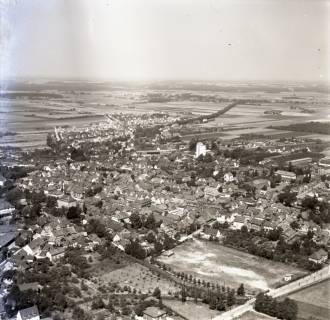 ARH NL Koberg 7232, Burgdorf Zentrum mit Kirche, 1959