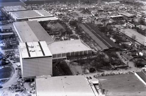 ARH NL Koberg 8176, Gebäude auf dem Messegelände, Hannover, 1958