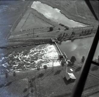 ARH NL Koberg 8373, Stauwehr an der Aller, Hademstorf, 1957