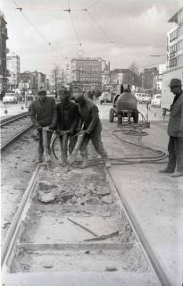 ARH NL Koberg 934, Straßenbahngleisarbeiten in der Georgstraße, Hannover, 1971