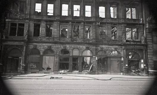 ARH NL Koberg 9415, Zerstörtes Haus Frensdorff/Bühring, Hannover, 1943