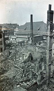 ARH NL Koberg 9679, Trümmer beim Ballhof, Hannover, 1943