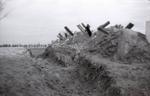 ARH NL Koberg 9829, Grenzübergang Helmstedt/Marienborn, 1946