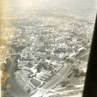 ARH NL Koberg 9873, Waterlooplatz rechts, Gasometer links, Calenberger Neustadt, 1957