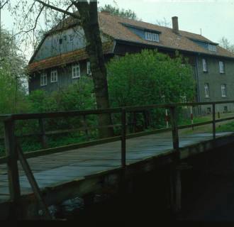 ARH NL Machinowski 5, Brücke zu einem Wohngebäude, Uetze, 1982