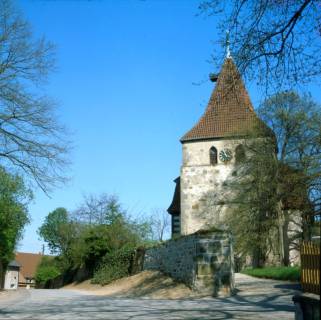 ARH NL Machinowski 199, Kirche von der Straße aus gesehen, Jeinsen, 1981