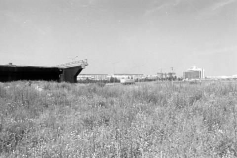 ARH NL Mellin 01-025/0005, Brückenbauwerk der A37 über die Buchholzer Straße in Hannover, ohne Datum