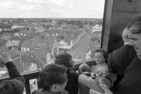 ARH NL Mellin 01-086/0015, Blick von der Pankratiuskirche in Richtung Osten, Burgdorf, ohne Datum