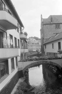 ARH NL Mellin 01-088/0020, Kanal in einer Stadt, ohne Datum