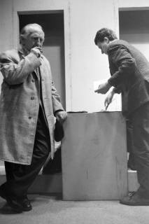 ARH NL Mellin 01-091/0010, Vorbereitungen für ein Theaterstück?, ohne Datum