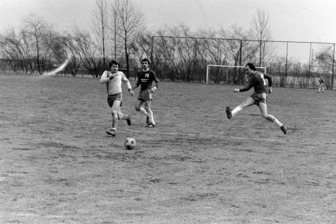 ARH NL Mellin 01-105/0004, Fußballspiel, ohne Datum