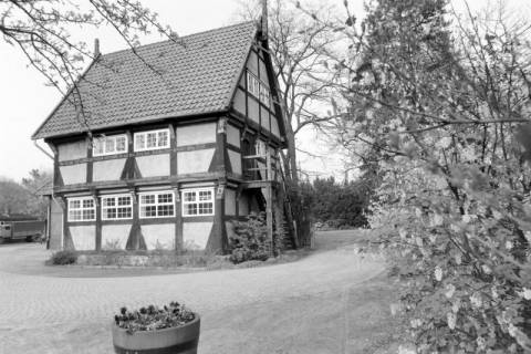 ARH NL Mellin 01-178/0009, Treppenspeicher des Bieneninstituts, Celle, nach 1931