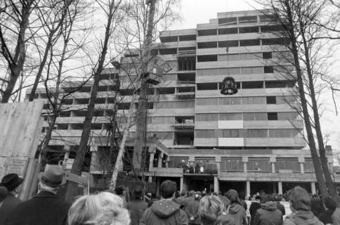 ARH NL Mellin 01-178/0014, Richtfest eines Gebäudekomplexes, ohne Datum