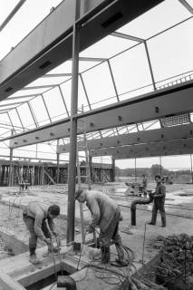 ARH NL Mellin 02-002/0005, Arbeiter auf einer Baustelle, ohne Datum