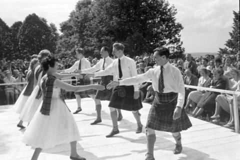 ARH NL Mellin 02-029/0020, Schottischer Tanz (Highland Dancing), ohne Datum